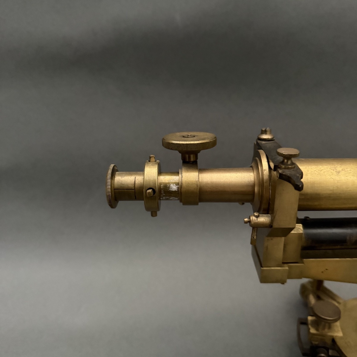 Antique Surveyor's Level With A Sighting Tube; 19th-century Surveying Instrument-photo-5