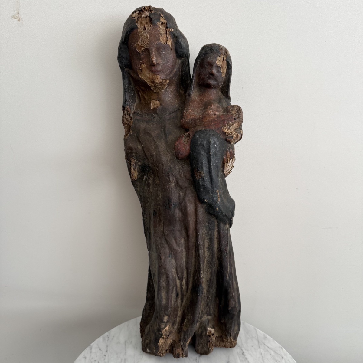 Vierge en bois sculpté XIVe polychromie d'origine