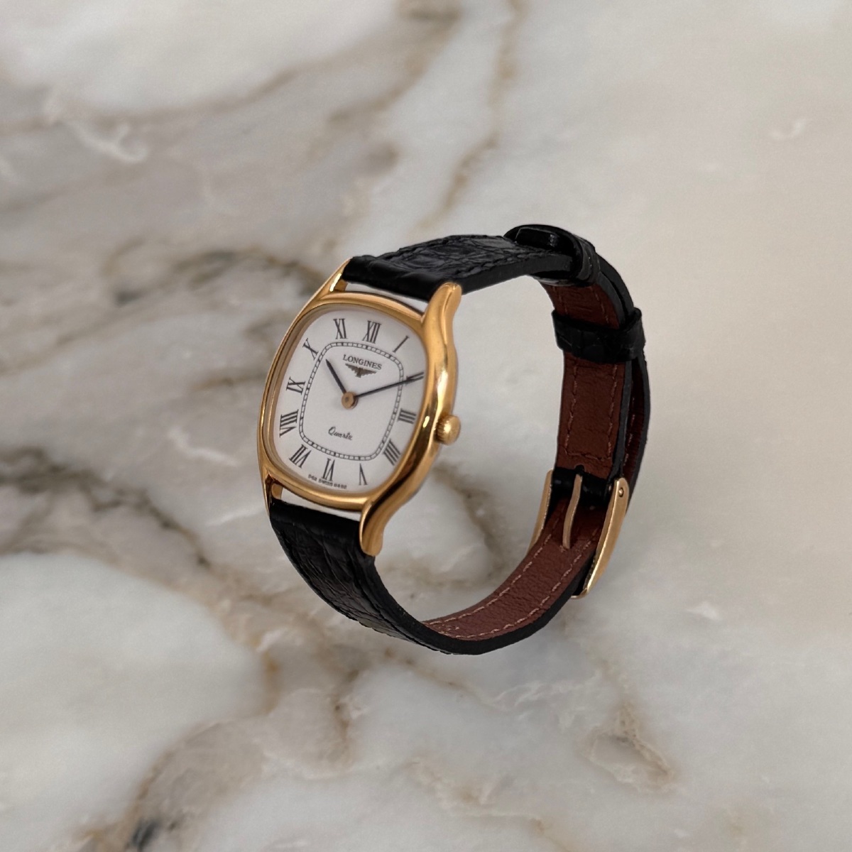 Montre Longines à quartz 1960 état neuf avec étiquette-photo-4