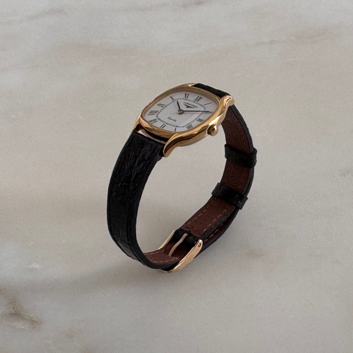 Montre Longines à quartz 1960 état neuf avec étiquette-photo-2