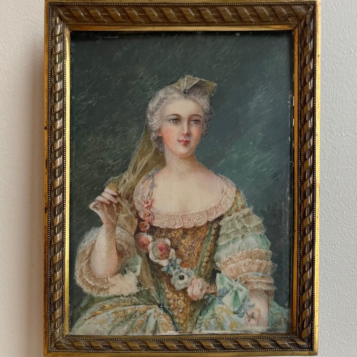 19th-century Miniature Depicting An 18th-century Woman, With A Bronze Frame 