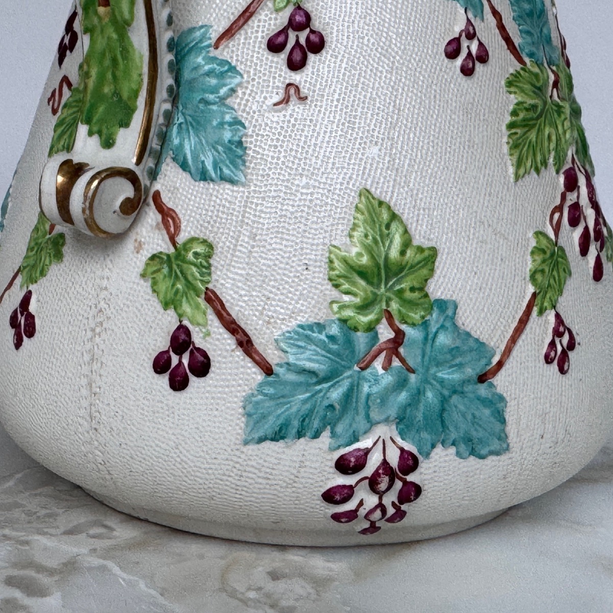 Jug Decorated With Applied Vine Leaves, 19th Century, Marked "edwards" -photo-5