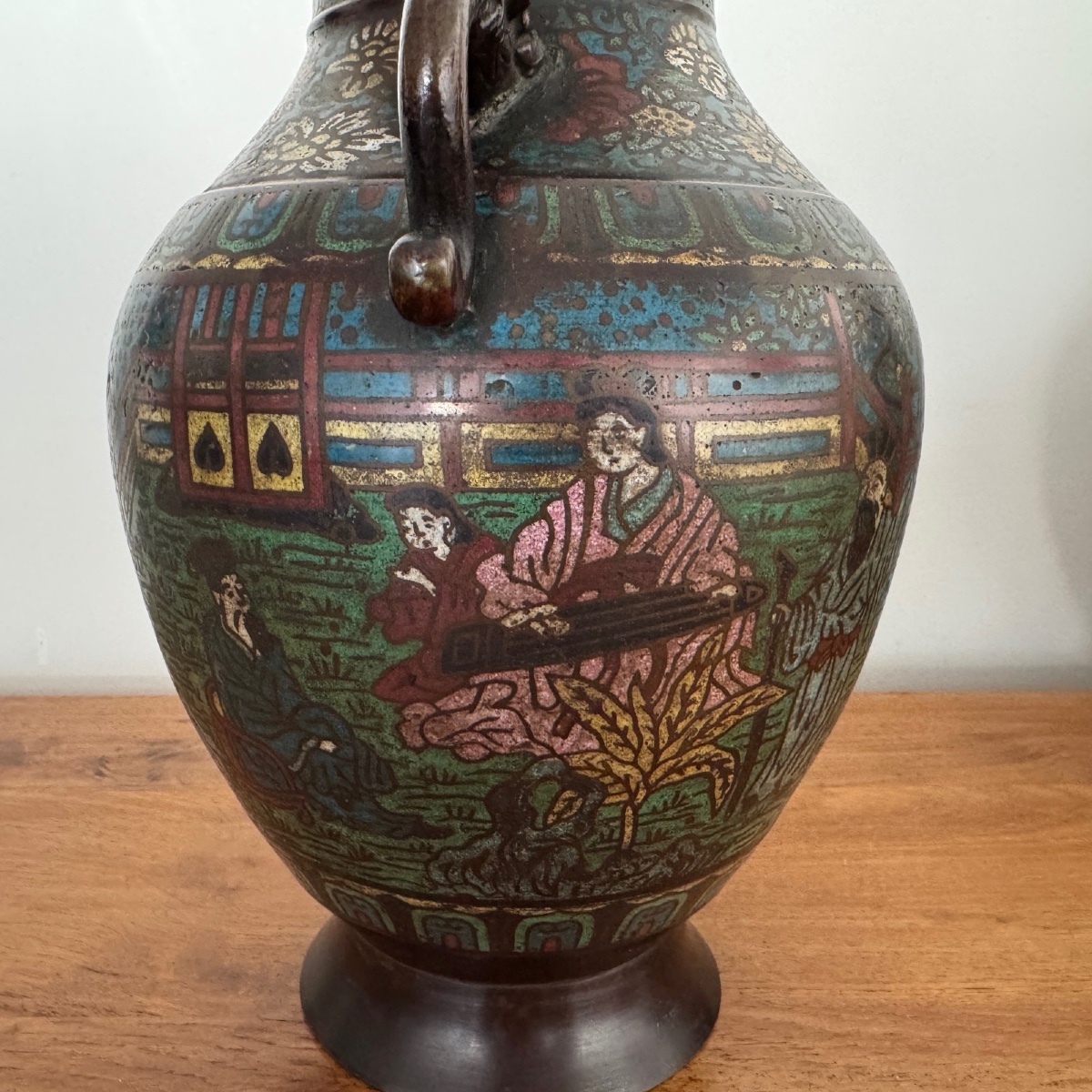 Paire de vases en bronze et émail cloisonné Japon fin XIXe-photo-2