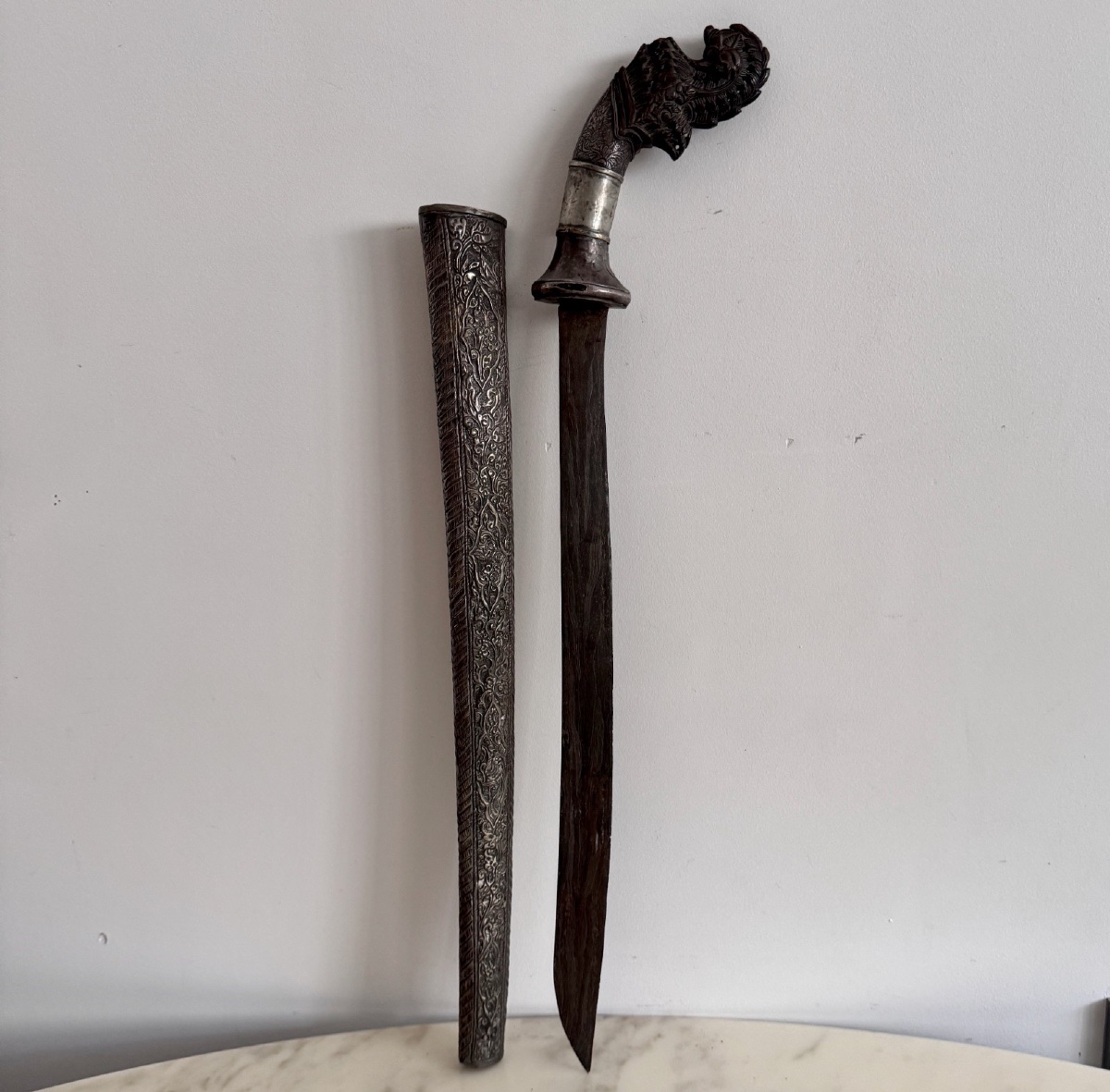 Traditional Indonesian Kriss From The Early 20th Century With A Zoomorphic Hilt-photo-3