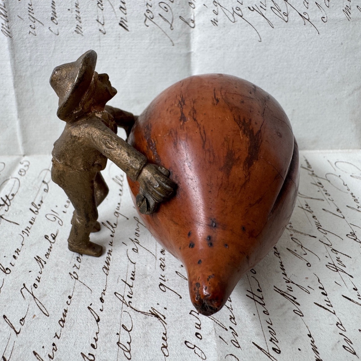 Early 19th-century Bronze Sculpture Of A Sailor Pushing A Mango Made Of Corozo -photo-4