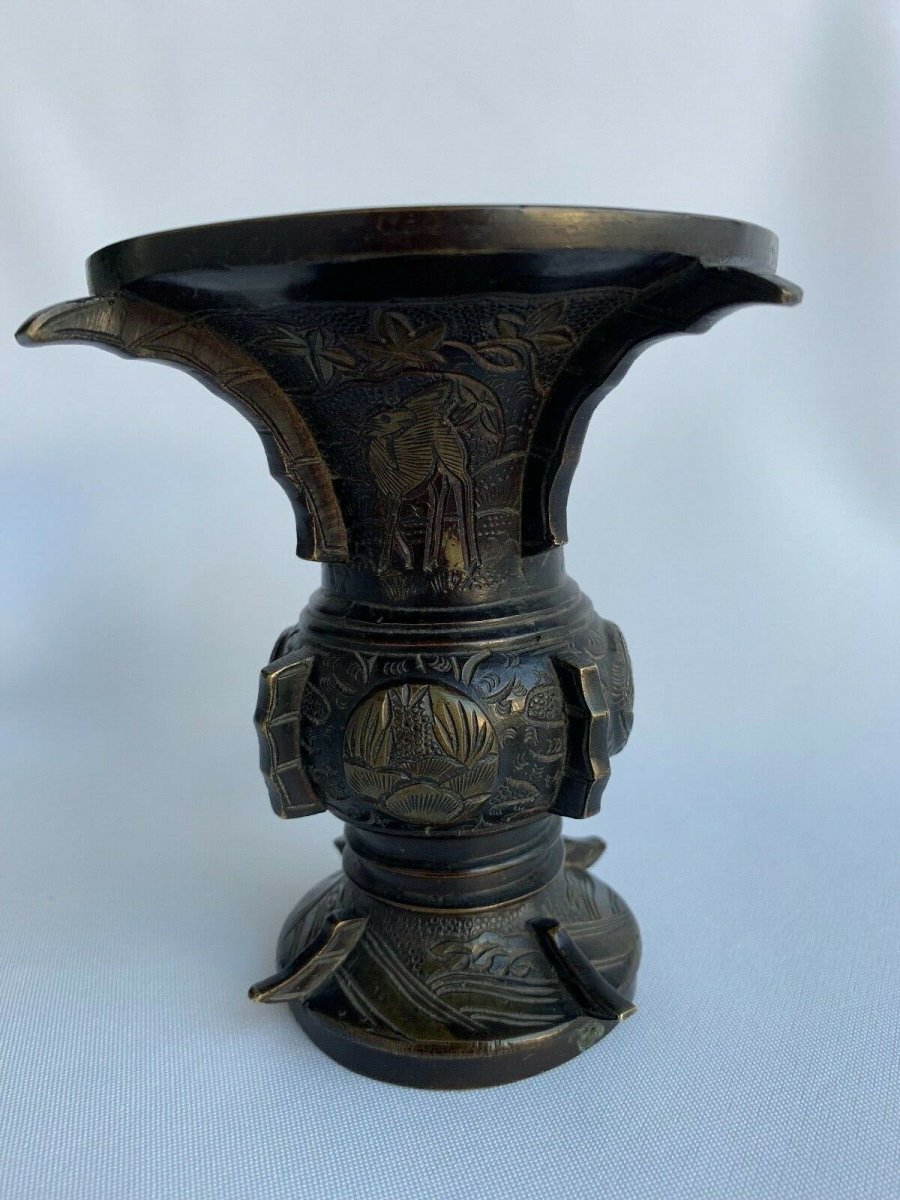 Vase japonais en bronze avec dorure Décor ciselé d'animaux Ailettes XIXe-photo-2