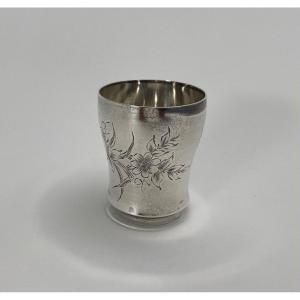 Timbale argent poinçons Minerve et orfèvre RB gravure décor floral 40 grammes