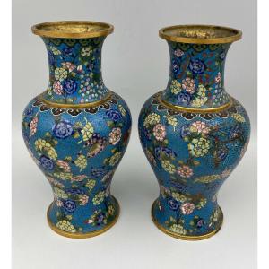 Pair Of 19th Century Chinese Cloisonné Vases With Floral Decoration