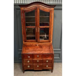 Commode scriban en acajou XVIIIe travail de port nantais