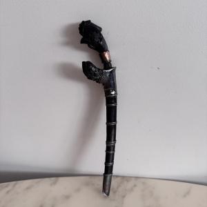 Traditional Kriss Zoomorphic Handle Sheath Decorated With Metal Rings