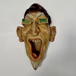 Crachoir figuratif par Rafael Bordalo Pinheiro (1846-1905) 