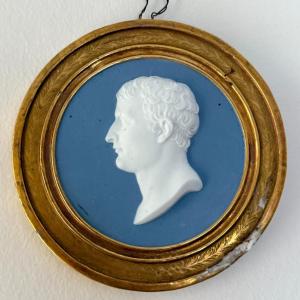 Médaillon Napoléon Ier buste en biscuit Manufacture Impériale de Sèvres