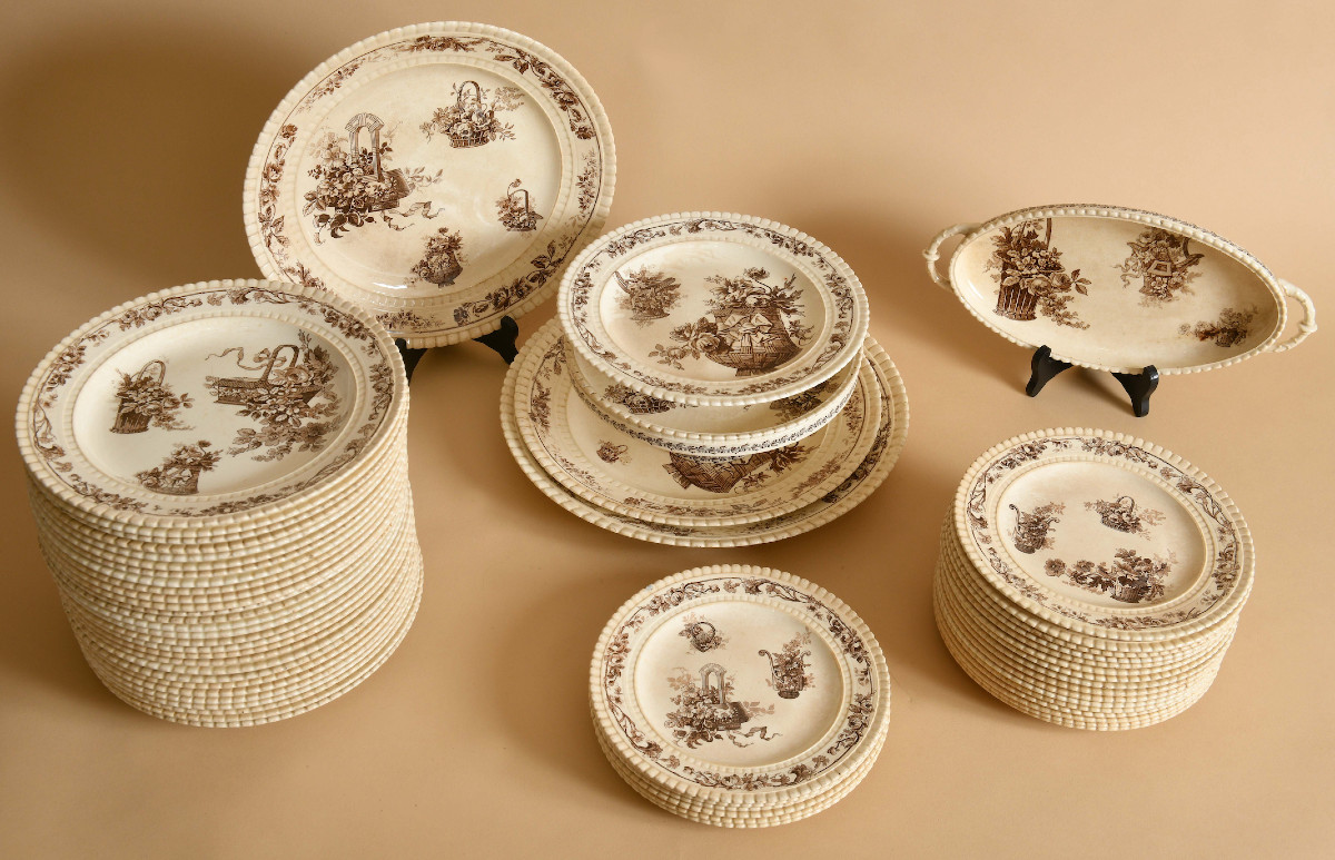 "trianon – Chosen The King" Dinnerware Set – 56 Pieces