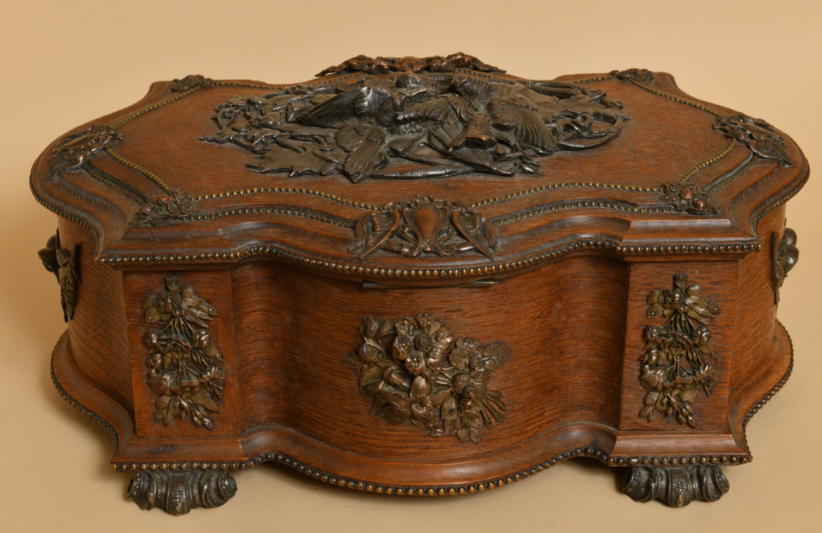 Solid Oak And Bronze Box Signed Alphonse Giroux-photo-2