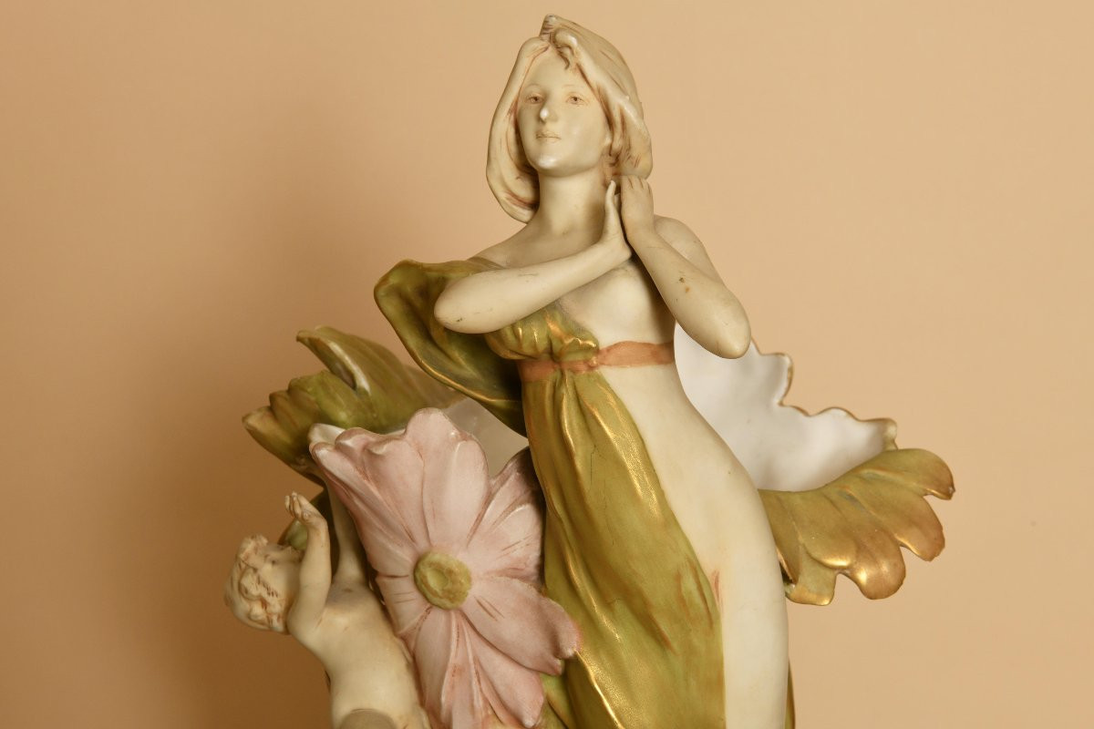 Pair Of Royal Dux Vases-photo-3