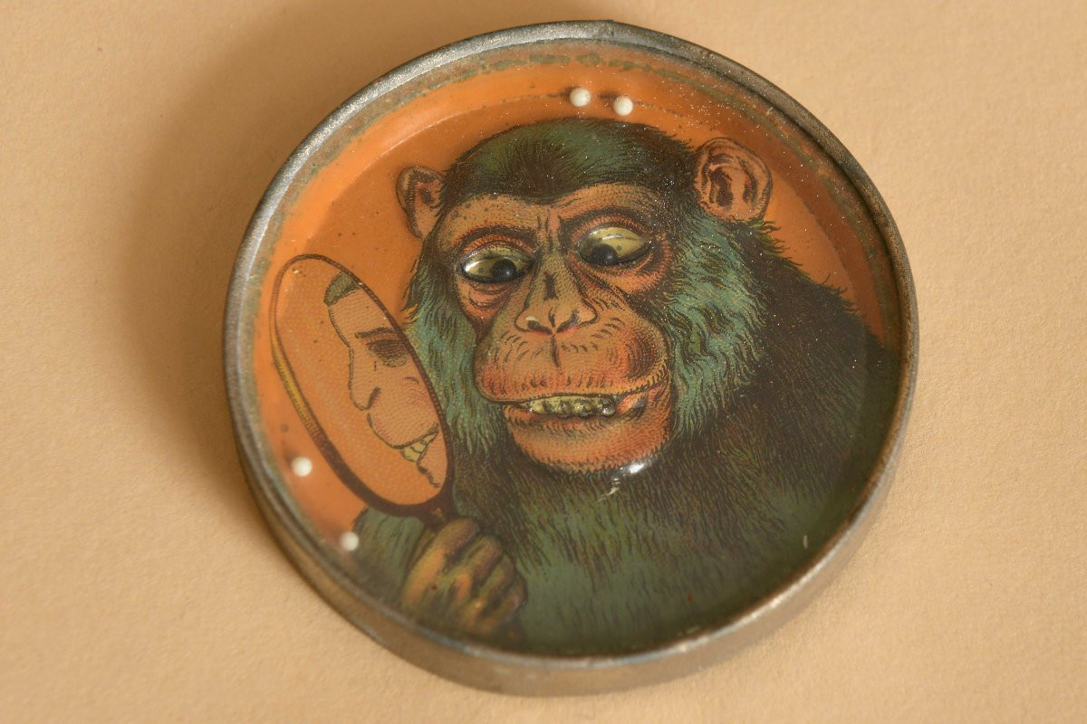 Box Of Several Late 19th Century Games-photo-3
