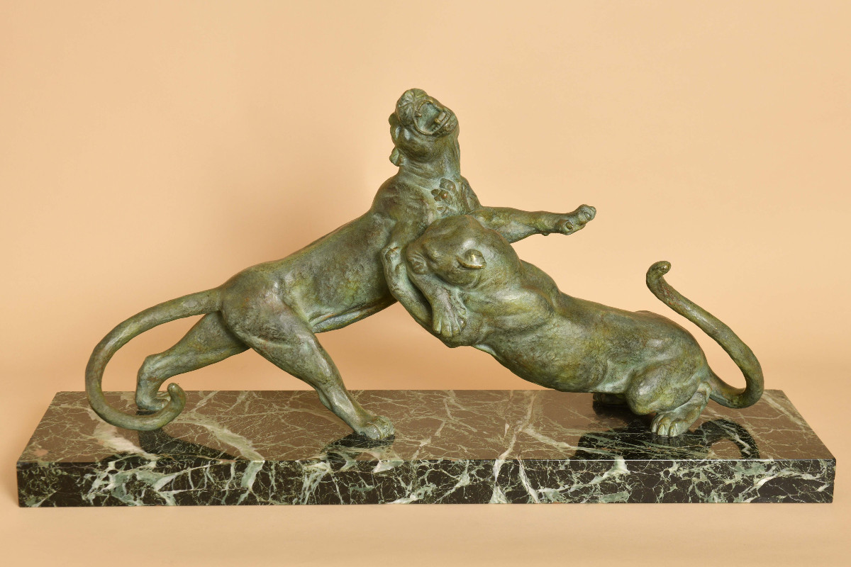 Bronze signé Ouline