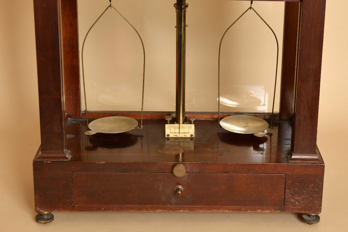 Precision Laboratory Balance-photo-2