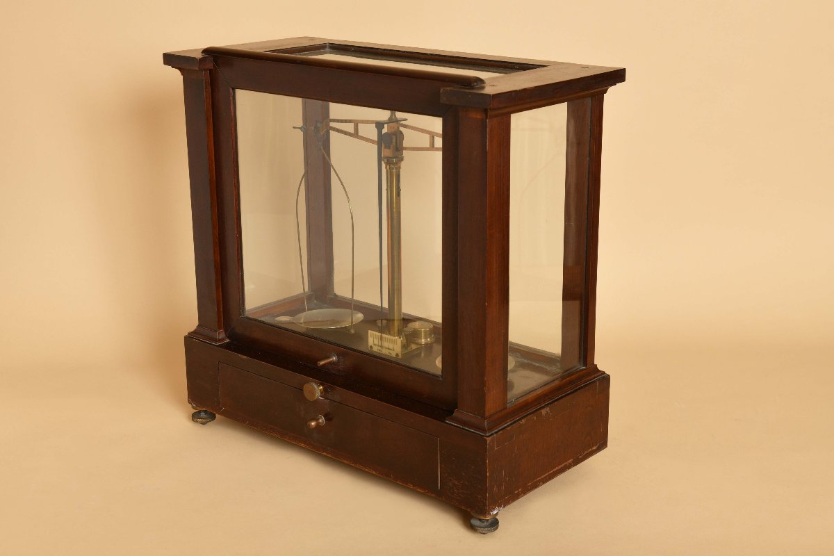 Precision Laboratory Balance-photo-4