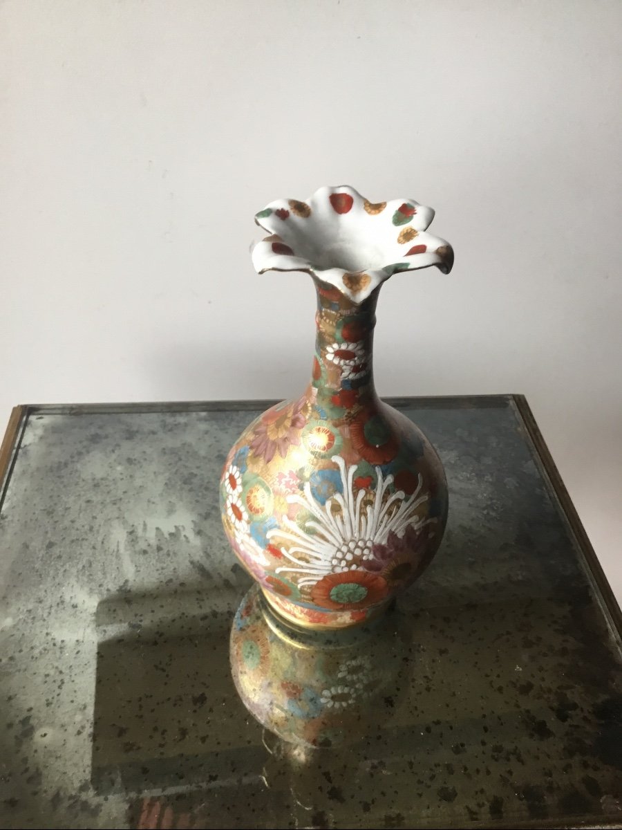 Satsuma Porcelain Corolla Vase With A Thousand Flowers, Signed-photo-3