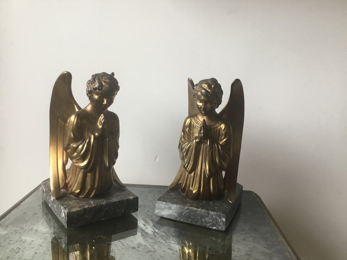 The Pair Of Bookends With Angels-photo-2