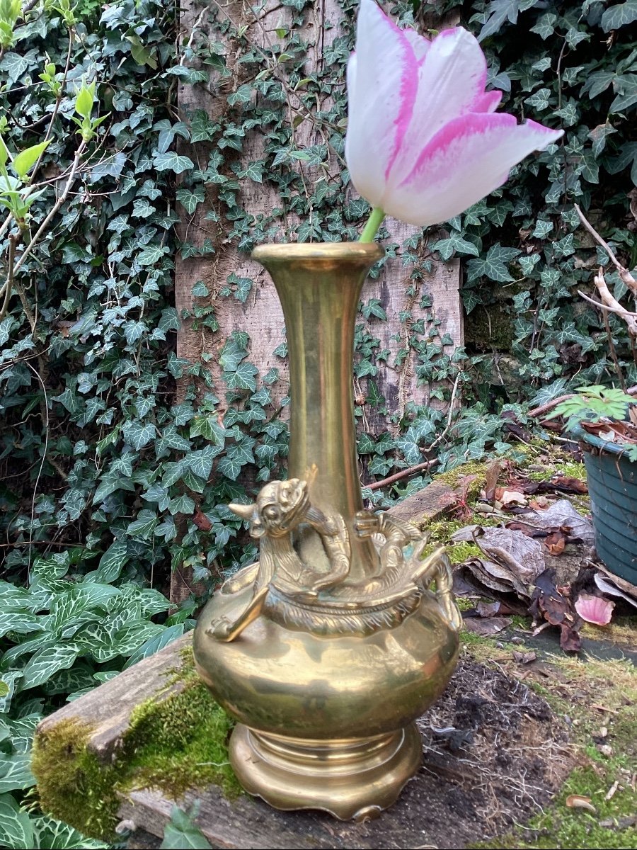 Vase au Dragon en bronze doré, Indochine, signé-photo-2