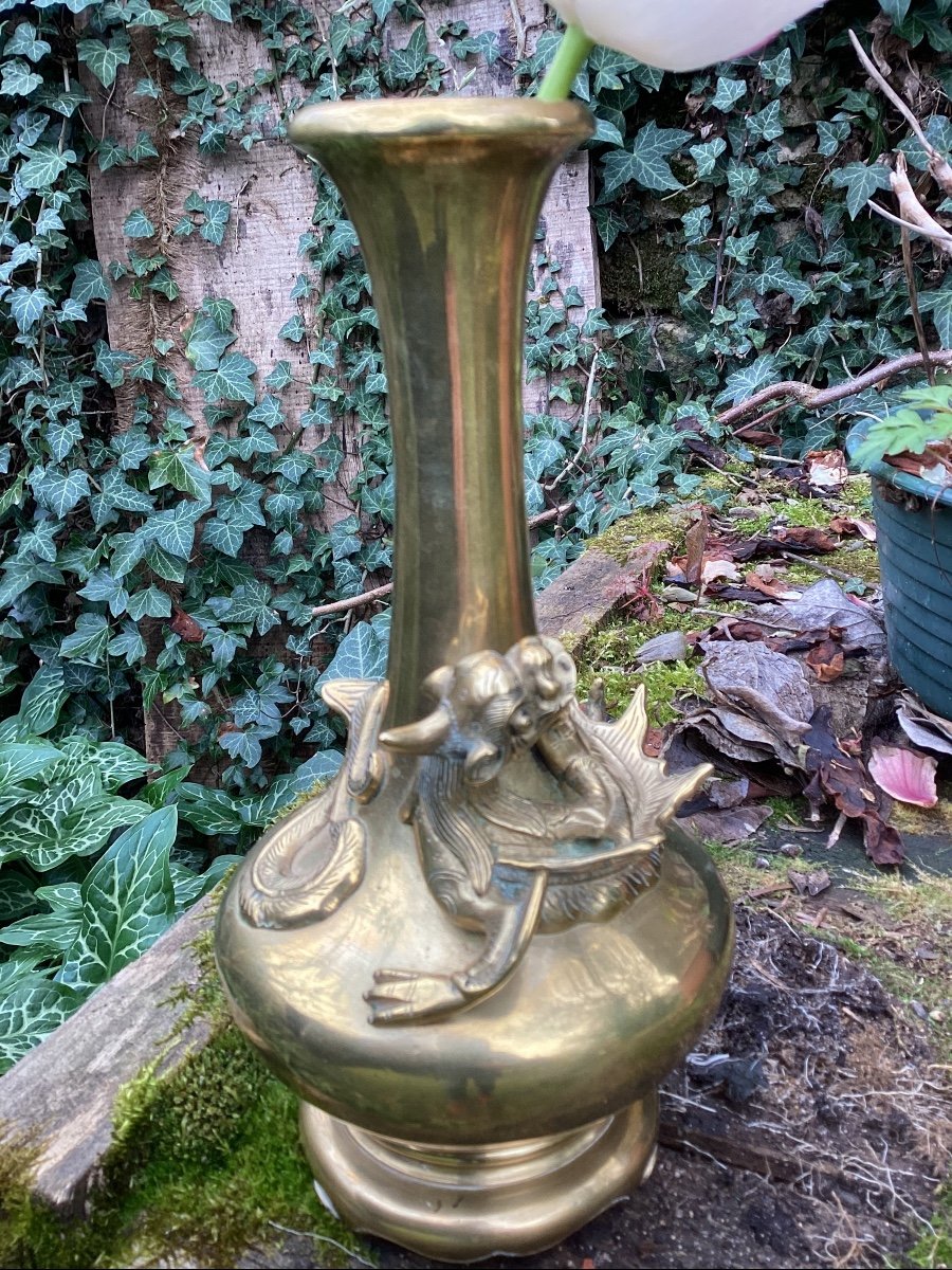 Vase au Dragon en bronze doré, Indochine, signé-photo-3