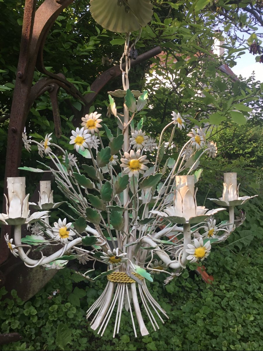 Country Spirit Chandelier With Daisies-photo-2