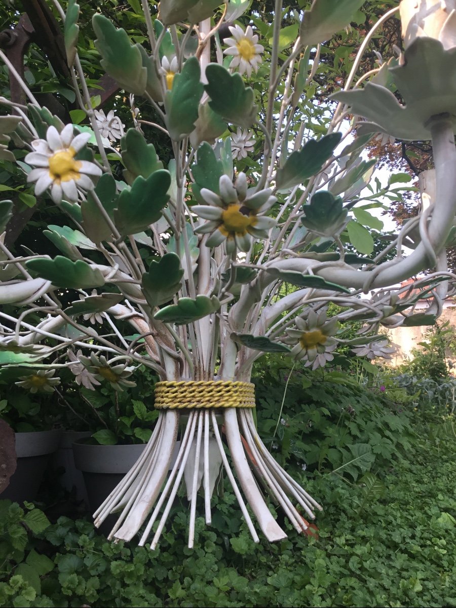 Country Spirit Chandelier With Daisies-photo-6