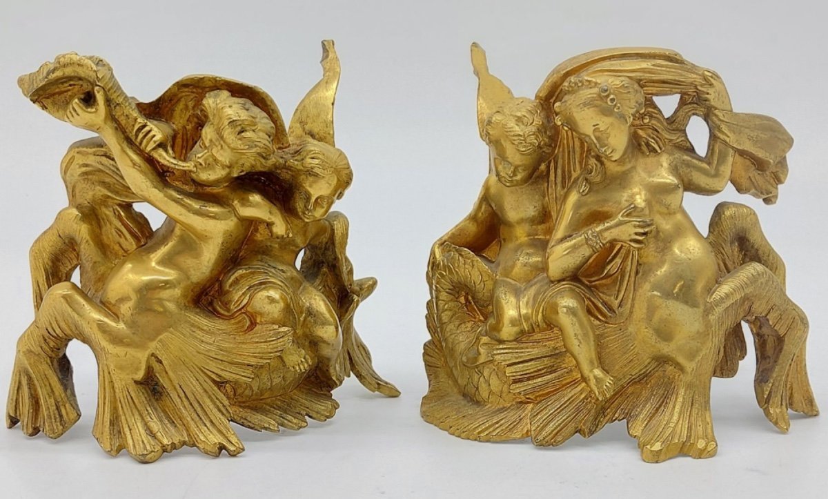 Deux Elements De Meuble En Bronze Doré  à Décor d'Angelots Et Satyres