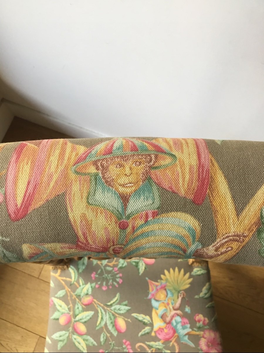 Small Monkey Bedroom Chair-photo-3
