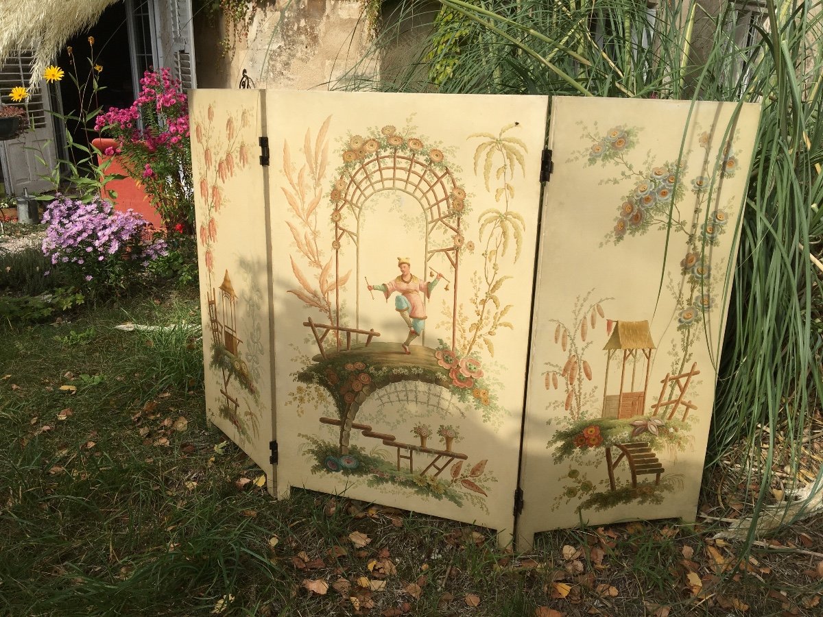 Three Leaf Screen With Chinoiserie Decor-photo-3