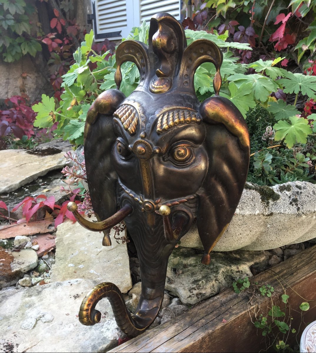 “elephant Head” Coat Rack Wall Lamp In Bronze-photo-6