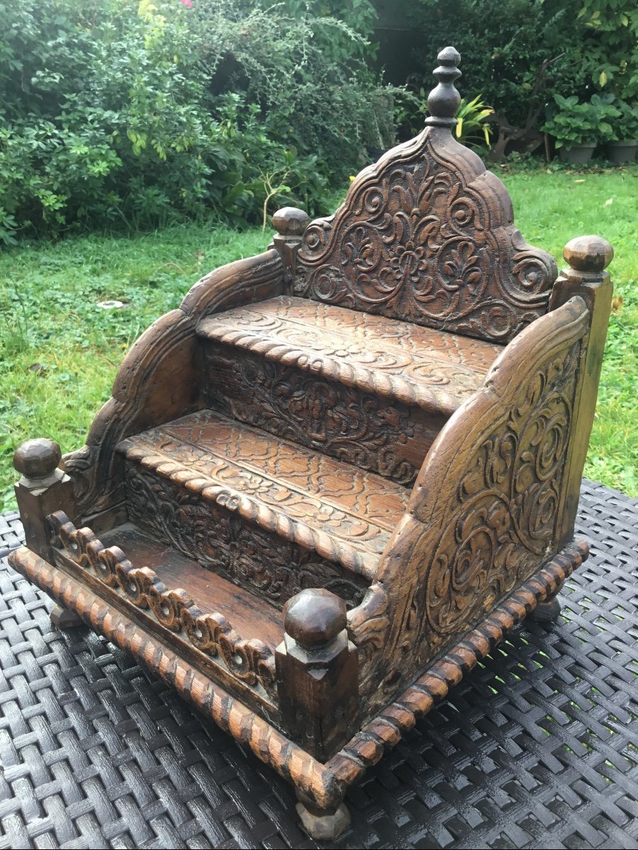 Small Altar In Carved Wood From North India Early 20th Century-photo-4