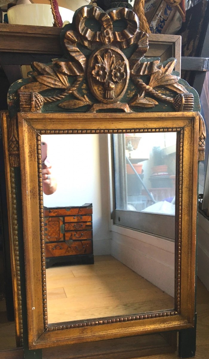 Petit Miroir De Style Louis XVI