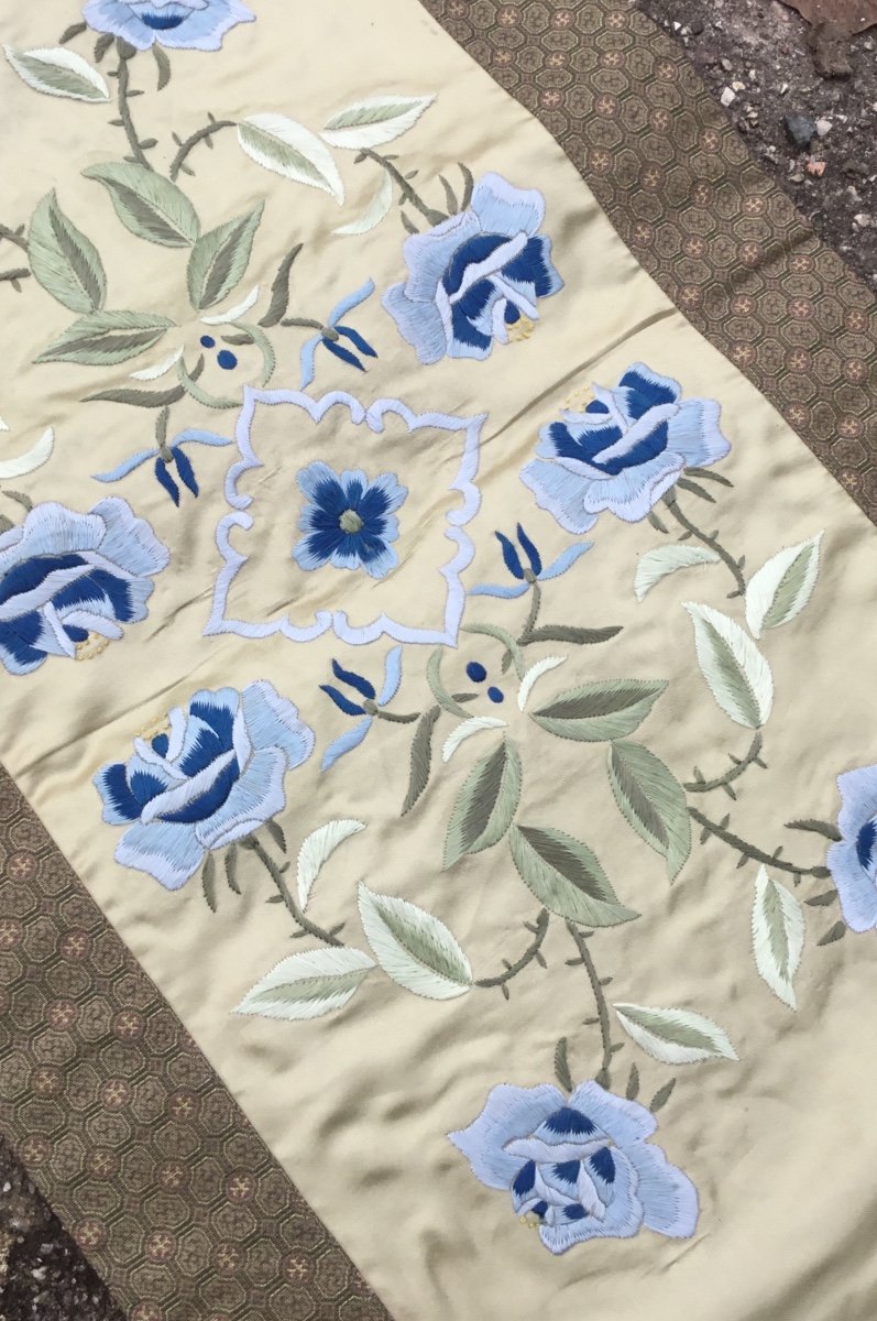 Broderie Chinoise Sur Soie, Long Bandeau à Suspendre ( 240cm)