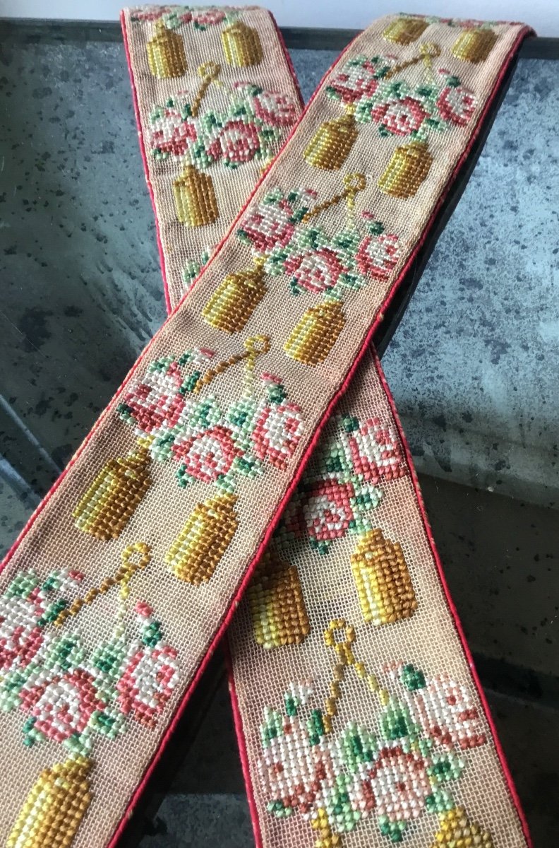 Pair Of Embroidered And Leather Straps 18th Century