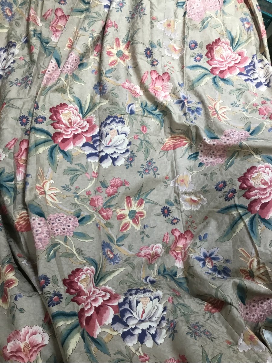 Very Beautiful Pair Of Double Curtains With Indian Decor -photo-2