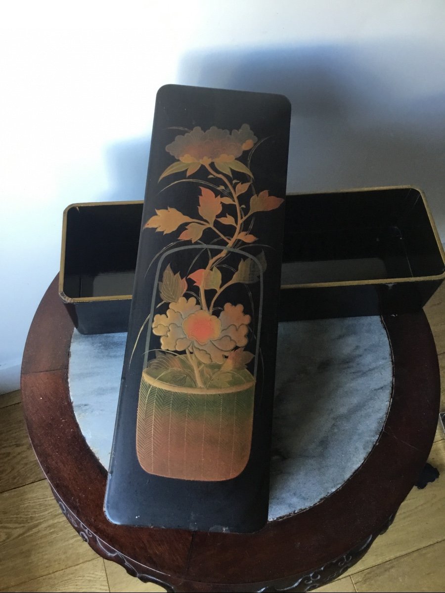 Large Japanese Lacquer Glove Box -photo-2