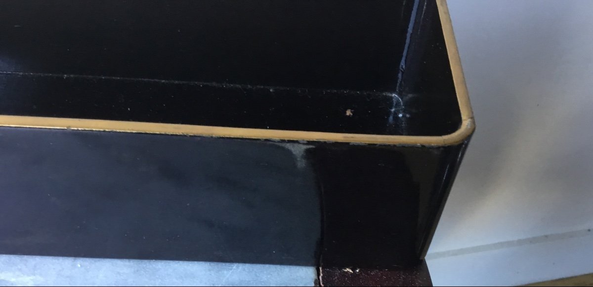 Large Japanese Lacquer Glove Box -photo-1