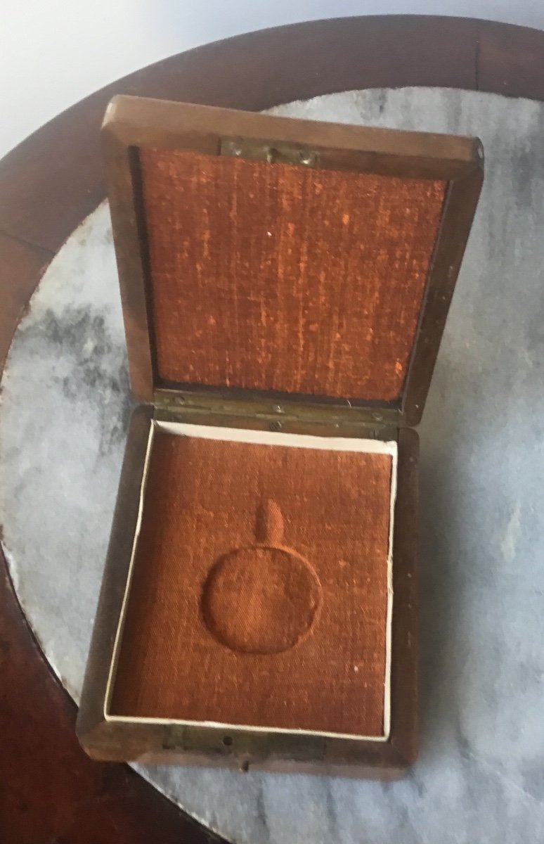 Mother Of Pearl Inlaid Pocket Watch Box -photo-5