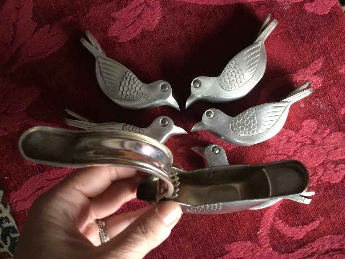 Set Of 6 Silver Metal Citrus Presses From The 50s-photo-4