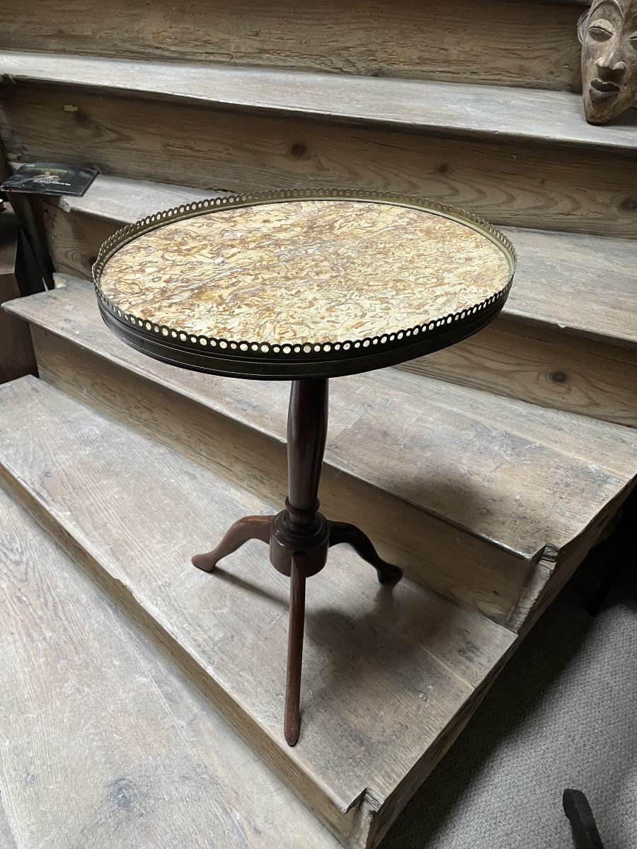 Small Oval Gueridon With Marble Top-photo-4