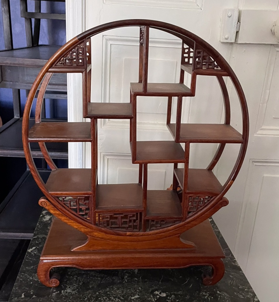 Miniature Chinese Display Cabinet -photo-8