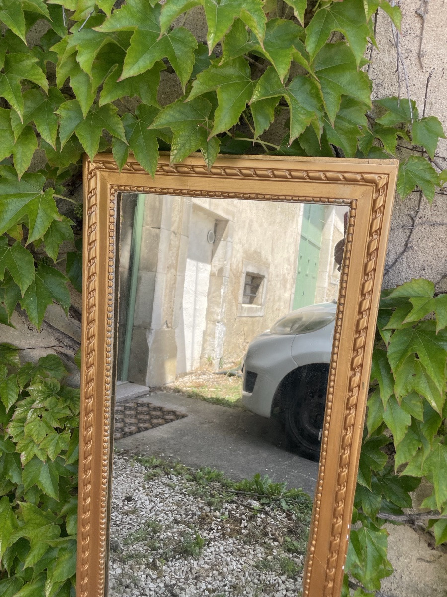 18th Century Carved Wooden Mirror -photo-4