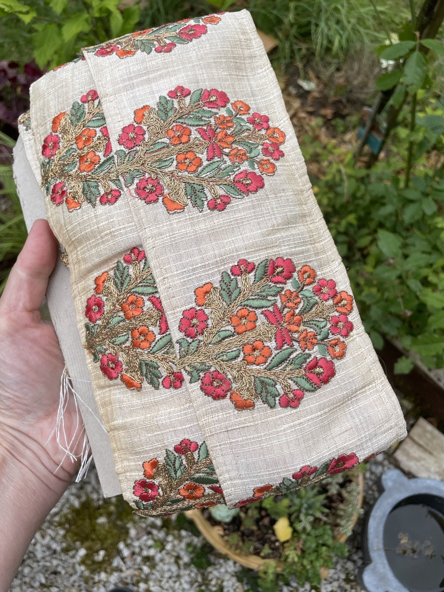 Large Embroidered Braid, Circa 1900-photo-8