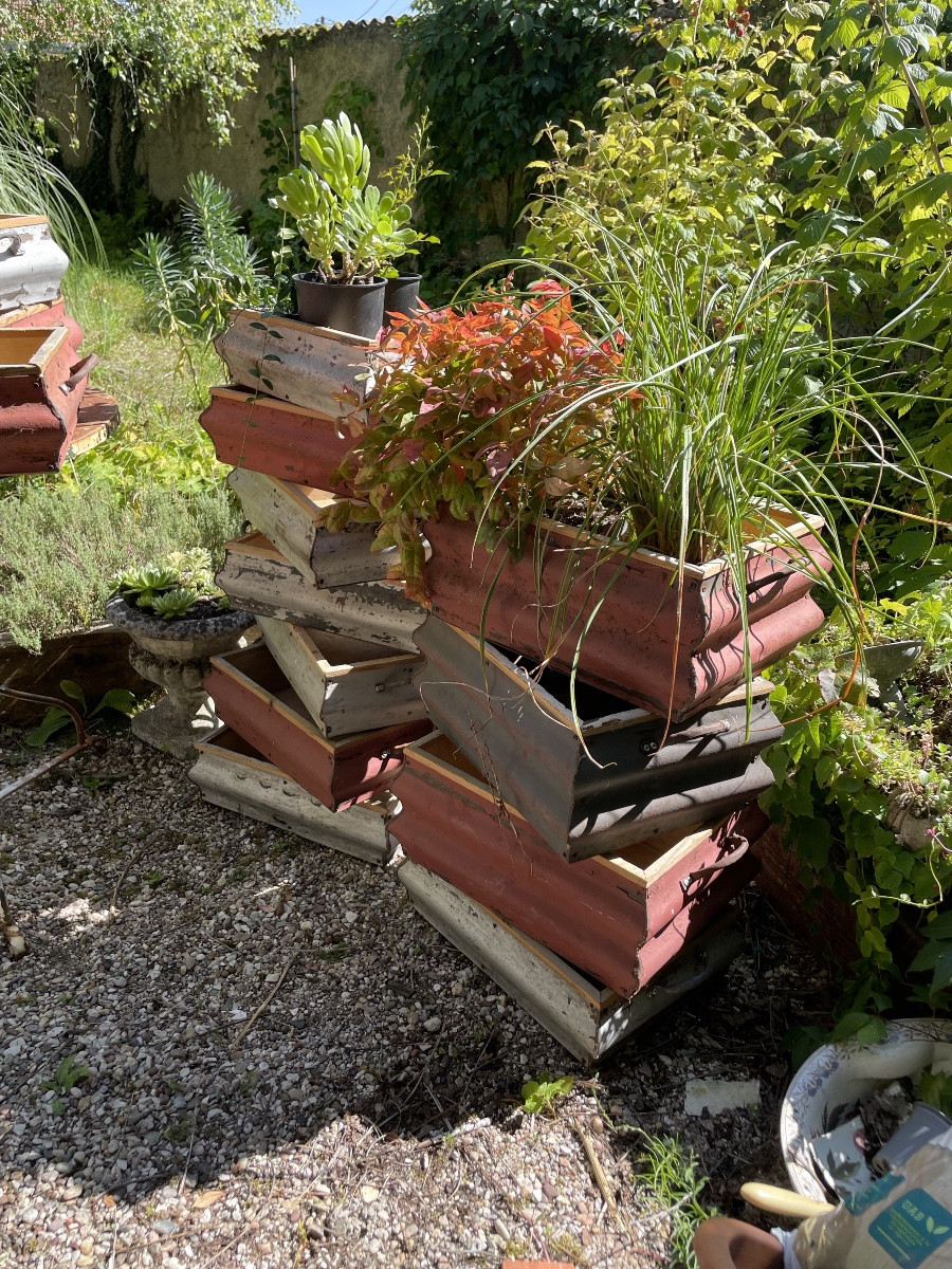 The Low Sheet Metal And Wood Planter, Folk Art -photo-2