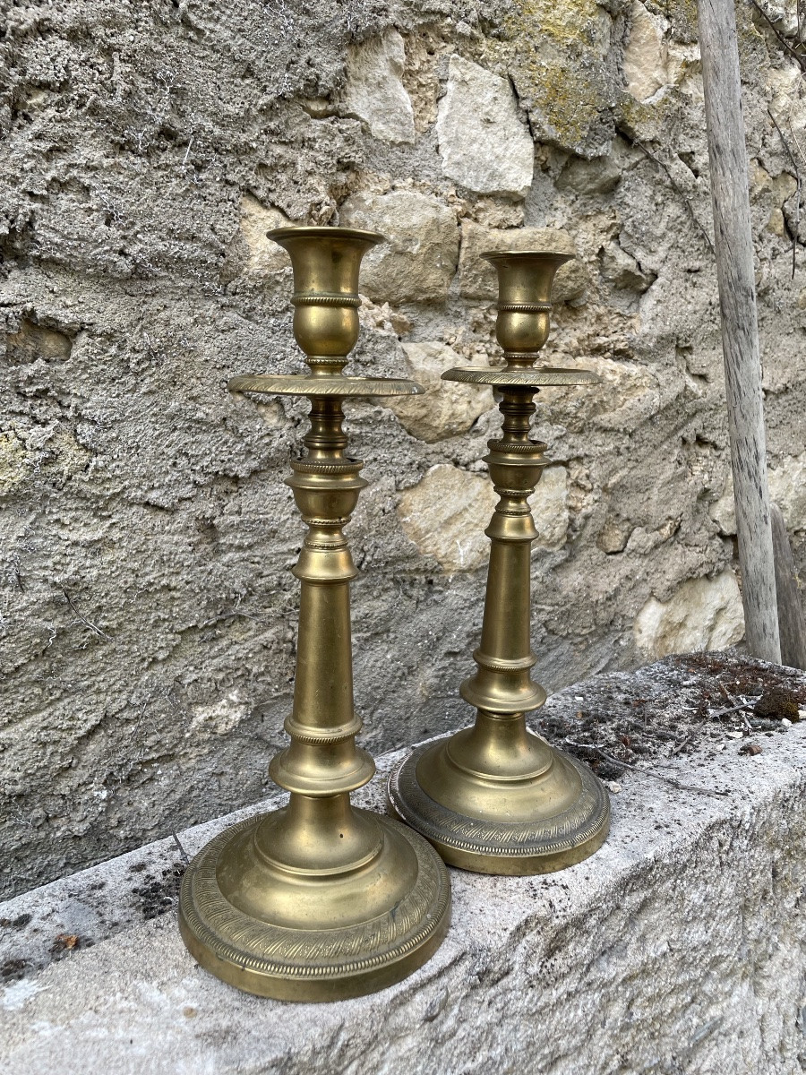 The Pair Of Restoration Bronze Candlesticks-photo-6