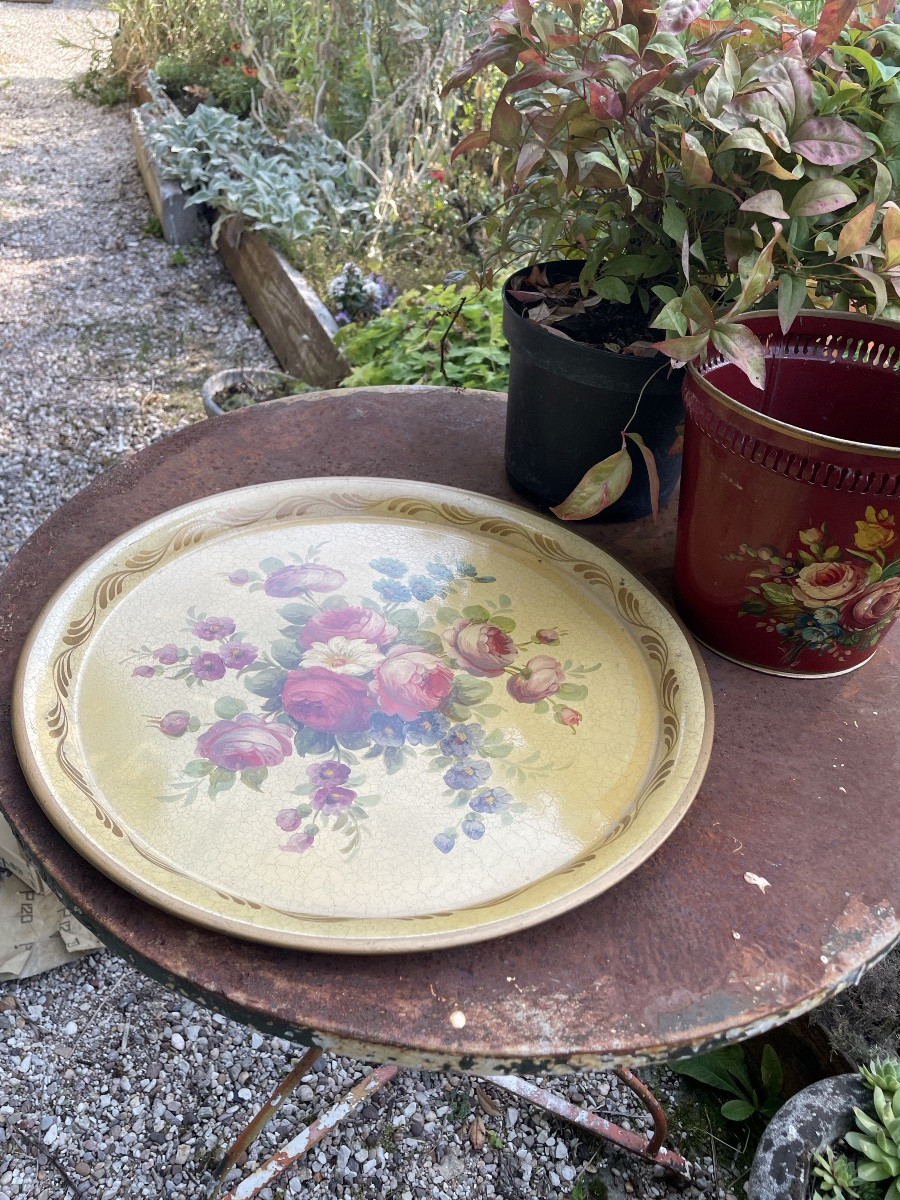 Painted Sheet Metal Tray Decorated With A Bouquet Of Flowers-photo-2