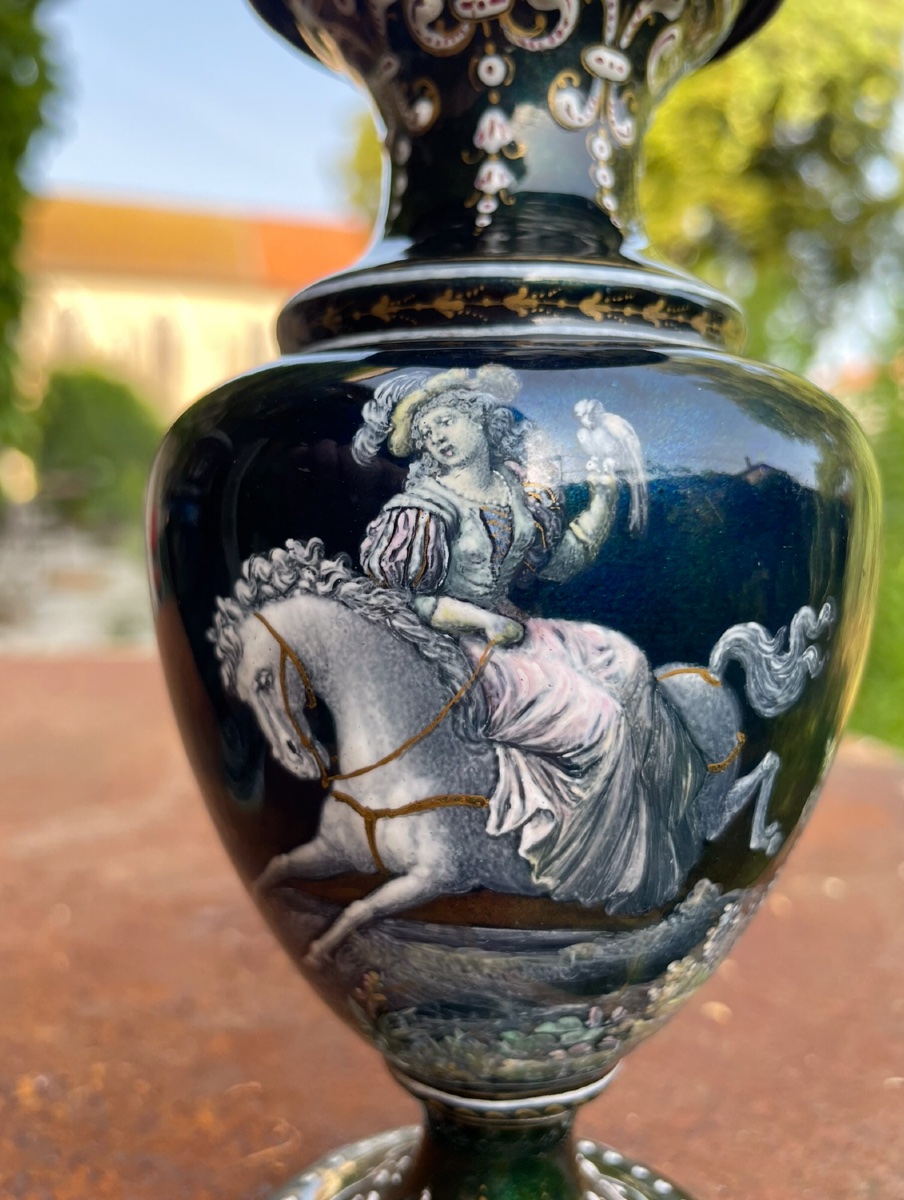 The Pair Of Small Enamelled Vases With Renaissance Decor -photo-1